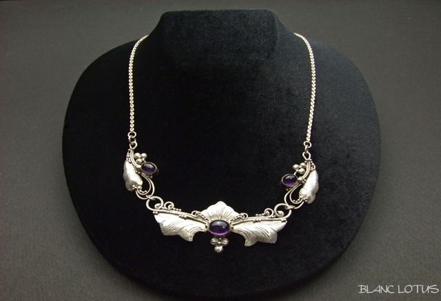 ヴィンテージネックレス　シルバーリーフとアメジスト
