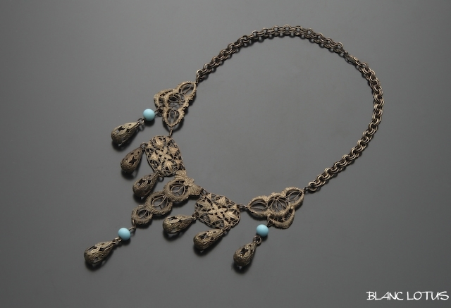 チェコ　オープンワークのネックレス