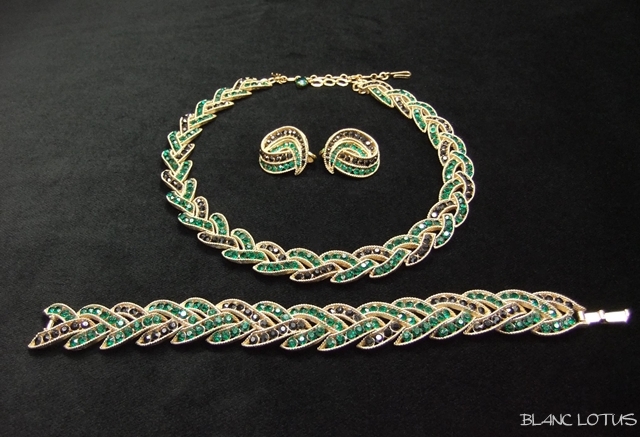 Trifari（トリファリ）のネックレス、イヤリング、ブレスのセット