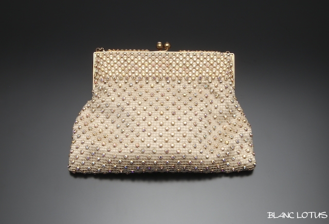 ヴィンテージ　クリーム色 刺繍 パーティーバッグ ヴィンテージ クリーム色 刺繍 パーティーバッグ