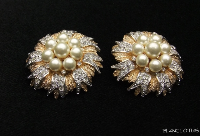 Coro（コロ）　金銀パールの花のイヤリング