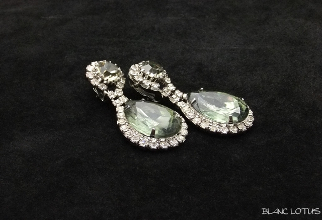 ヴィンテージ　フォレストグリーンのイヤリング