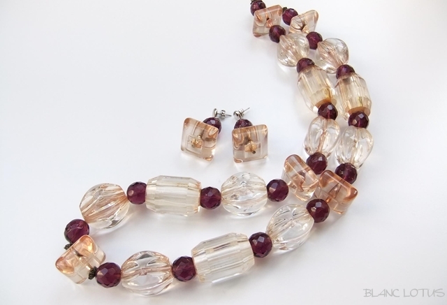 ルーサイトのネックレスとピアスのセット