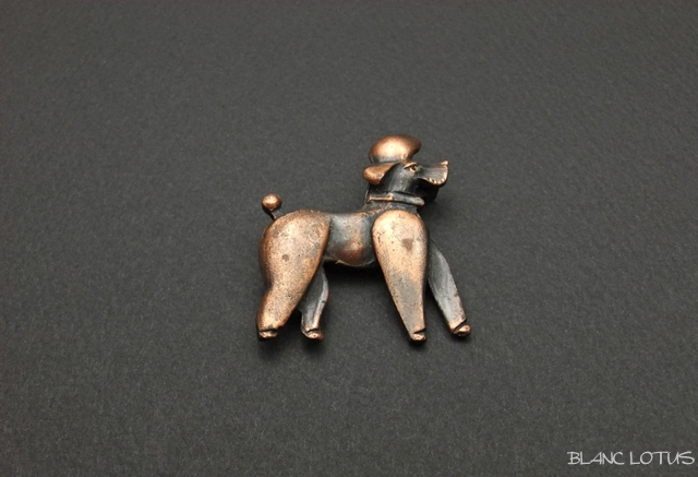 ヴィンテージブローチ　プードル