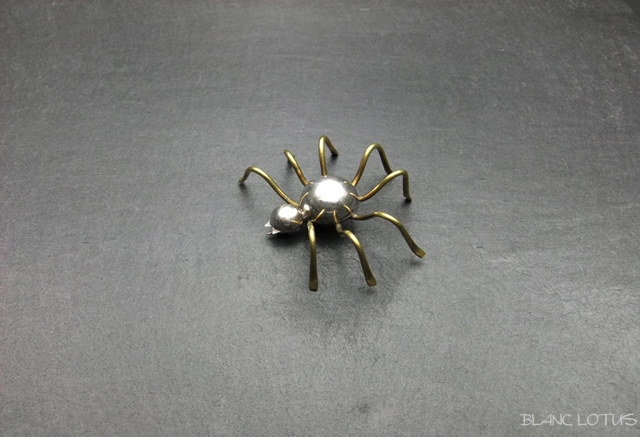 ヴィンテージブローチ　シルバースパイダー