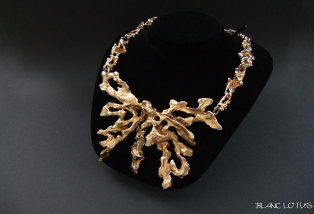 ヴィンテージネックレス　ゴールデンバタフライ