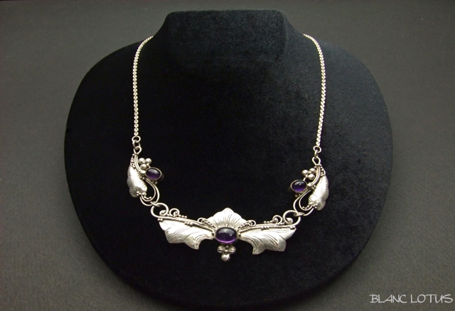 ヴィンテージネックレス　シルバーリーフとアメジスト