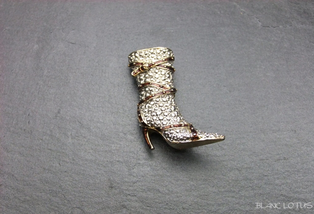 ヴィンテージブローチ　ロングブーツ