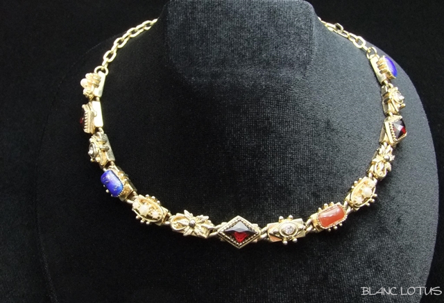 ヴィクトリアン　ラピスとフェイクパールの金のネックレス