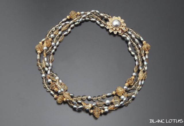 シトリンとパールの4連ネックレス