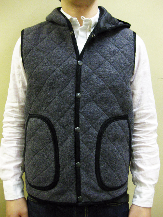 Balmoral Ascot ウールキルティングフーデッドベスト