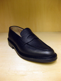Tricker's ローファー／Wollaton（Blood & Thunder 別注）