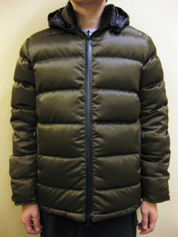 PH DESIGNS  Delta Hooded Jacket (Super Fine Nylon)