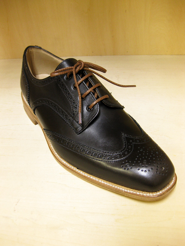 Tricker's 2トーンウィングチップシューズ“Coffee”（Blood & Thunder 別注）