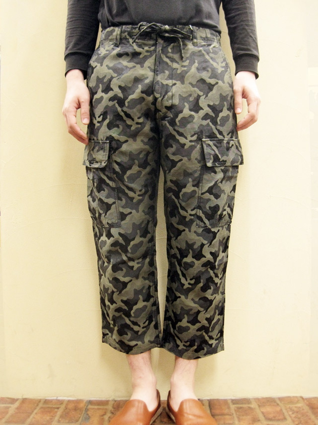 【送料無料】OVER THE STRiPES JACQUARD CAMO QUATER PANT