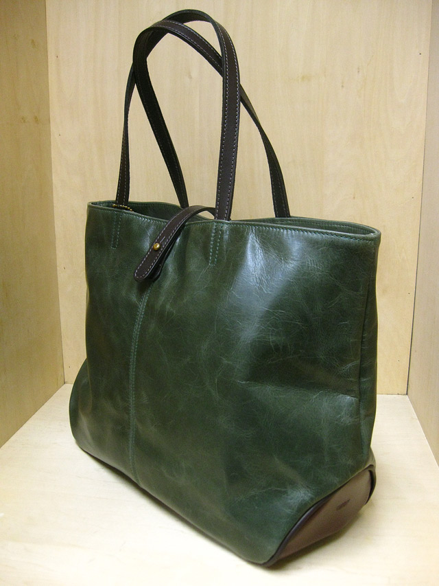 TUSTING Shoe Leather 2Tone “Avon” Tote /グリーン&パープル(Blood & Thunder別注)