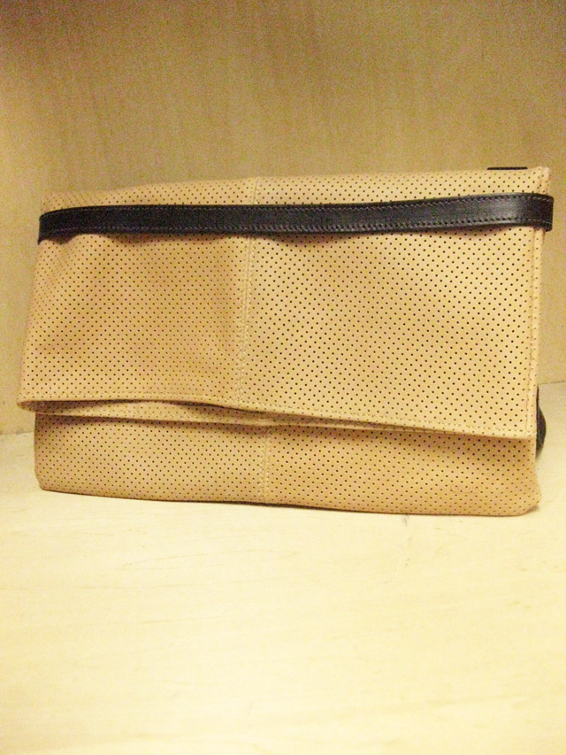TUSTING Punching Leather “Felbrigg” Sacoche /ナチュラル(Blood & Thunder別注)