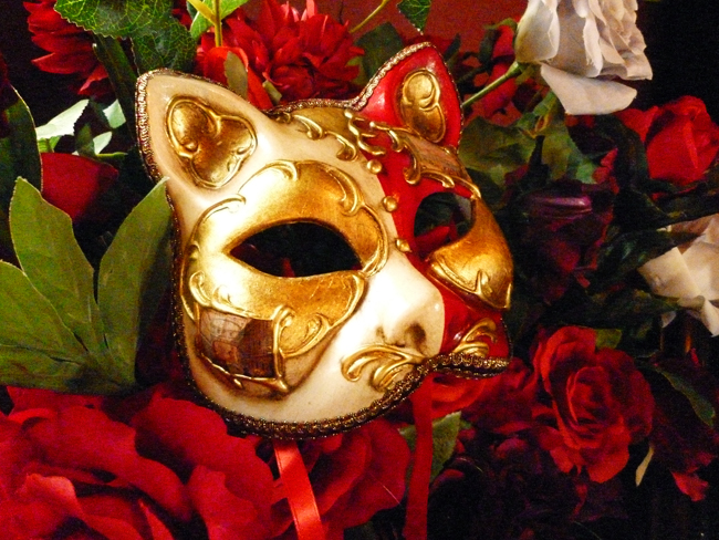 べネチアンマスク仮面　ゴシック　Key cat　gold leaf 赤