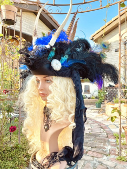Bloody Roseオリジナル☆トリコーン帽子☆羽付き帽子 Weapon hat