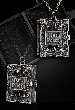 新作☆DARKBOOK　ロケットペンダント