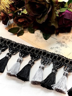 タッセルブレード【タッセル付きブレード】ブラック・シルバー