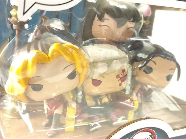 レア夏コミコン限定FUNKO POP! 鬼滅の刃　宇随天元　ハーレム限定 2025 コミコン限定 ファンコポップ 『鬼滅の刃』 宇髄天元と三人