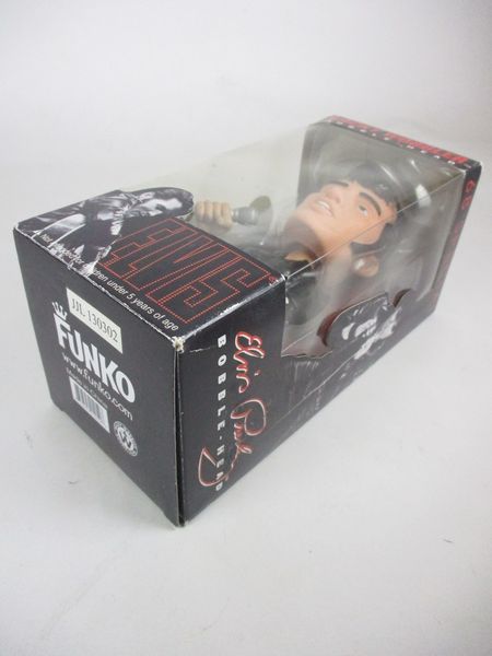 ワッキーワブラー エルヴィス・プレスリーフィギュア　4体セット　FUNKO Amazon.com: Funko POP! Rocks: Elvis Presley - Pharaoh Suit