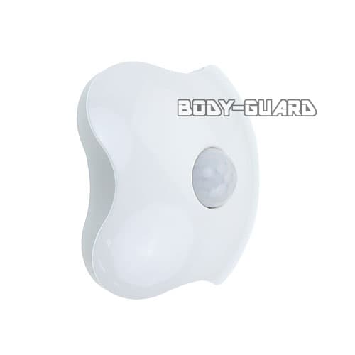 人感知室内LEDライト　クローバー　昼光色