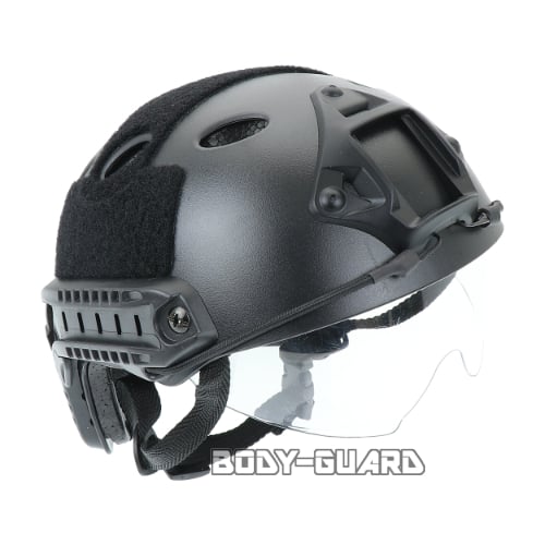 ファストヘルメット　ゴーグル付き　ブラック