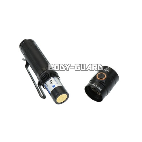 FENIX フラッシュライト E30R 1600ルーメン