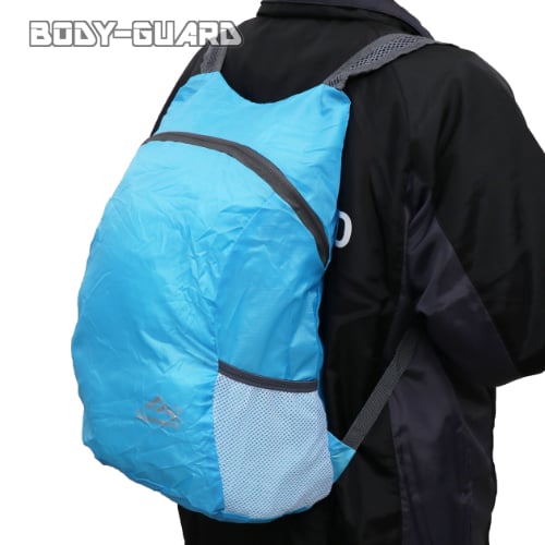 折りたたみ　リュックサック　ライトブルー