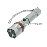 ズーム機能付き　LEDライト　XML-T6　シルバー