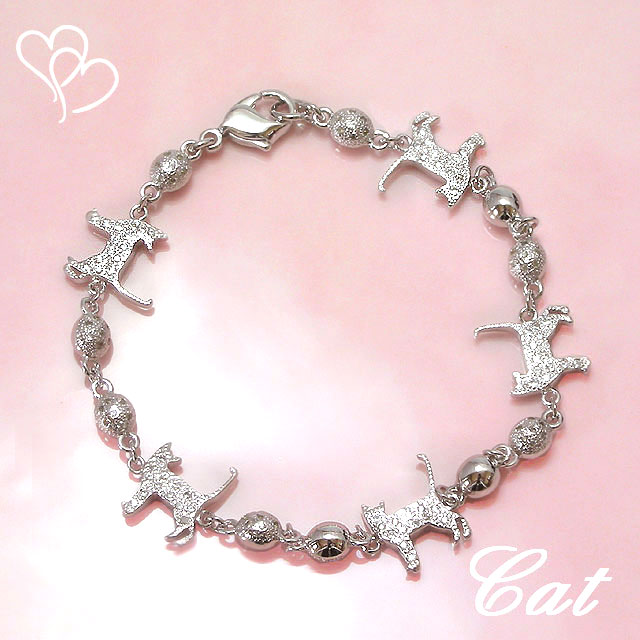 猫モチーフアクセサリー　キラキラゴージャスブレスレット