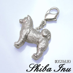 柴犬モチーフのシルバーアクセサリー　シルバーリアルチャーム