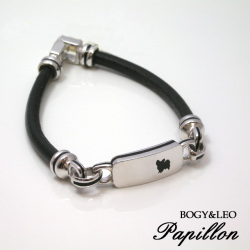 パピヨンのレザーブレスレット