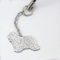 ビアデッドコリーのシルエットをかたどった、シルバー９２５製の携帯ストラップです。