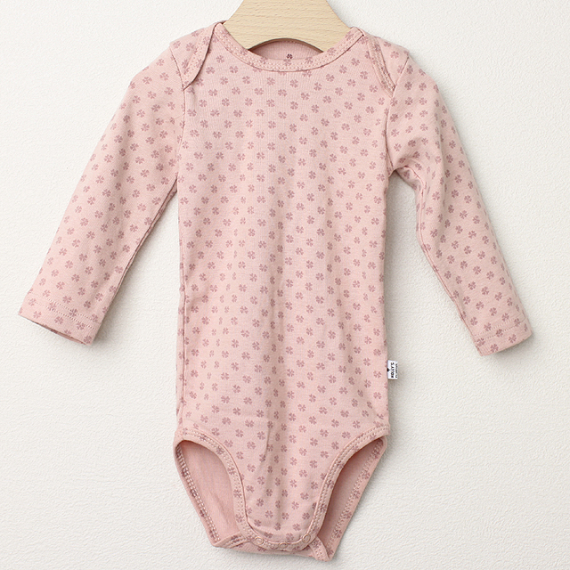 【セール80%OFF】HOLLY'S（ホリーズ）  クローバー柄ベビー長袖ボディ ローズXベビーローズ 68cm/6M(6ヶ月) 【おまかせ配送で送料お得】