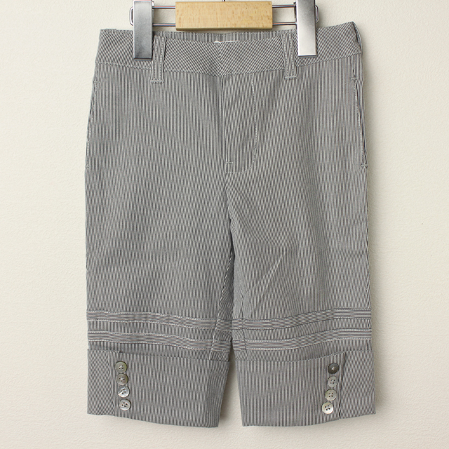 ☆SummerSale 2025☆【セール80%OFF】Le Cou Cou（ル・クク） ボタン８分丈パンツ ラメグレーストライプ S(96cm-110cm)     【おまかせ配送で送料お得】
