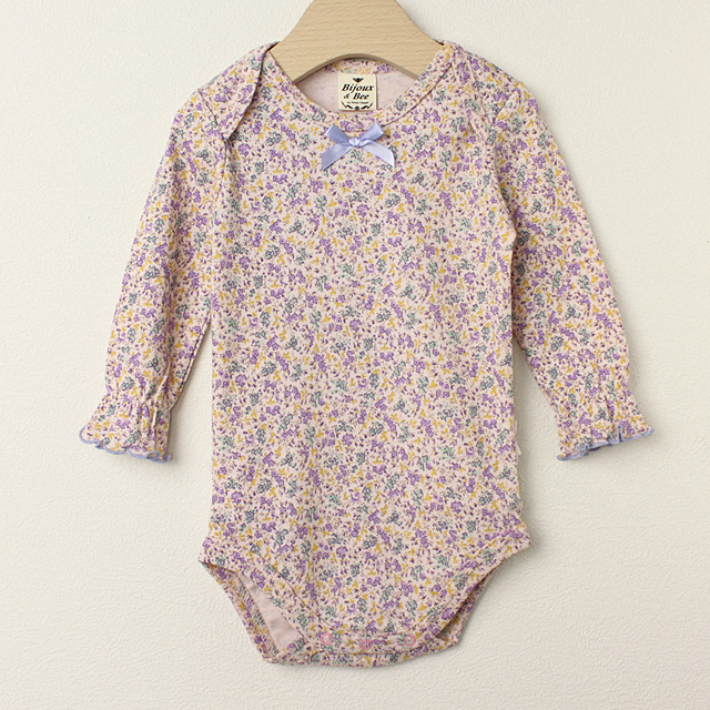 ☆SummerSale 2025☆【セール80%OFF】bijoux&bee（ビジューアンドビー） フラワーブーケ柄長袖オシリフリルロンパース ピンク 70cm