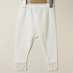 ☆SummerSale 2025☆【セール70%OFF】Le Cou Cou（ル・クク） 裾レースレギンス 白 XS(80cm-96cm) S(96cm-110cm)    【おまかせ配送で送料お得】