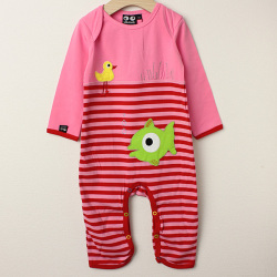 ★2025X'mas SALE!!★【セール80%OFF】UBANG（アヴァン） サカナ長袖カバーオール ピンク×レッドストライプ 1才(80cm)