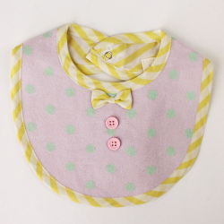 ★2025X'mas SALE!!★【セール70%OFF】bijoux&bee（ビジューアンドビー） ドットキャンディビブ ピンク フリー     【おまかせ配送で送料お得】