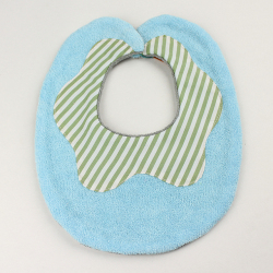 【セール70%OFF】Couverture(クウベルチュール） doughnutビブ ミント ブルーXグリーンストライプ【おまかせ配送で送料お得】