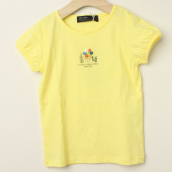 【セール70%OFF】Chien Chien(シアンシアン) 天竺ボタンモチーフ付きTシャツ イエロー 110cm    【おまかせ配送で送料お得】
