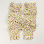 【セール70%OFF】bijoux&bee（ビジューアンドビー） フラワーブーケ柄のレッグウォーマー アイボリー     【おまかせ配送で送料お得】◆
