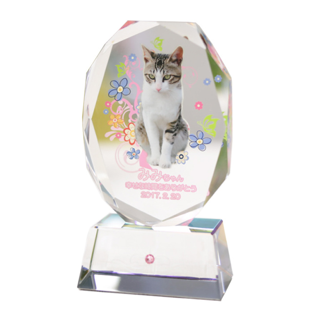 写真入りペット位牌 クリスタル 楕円形 ＜中サイズ 選べる誕生月ラインストーン入り台座付き＞