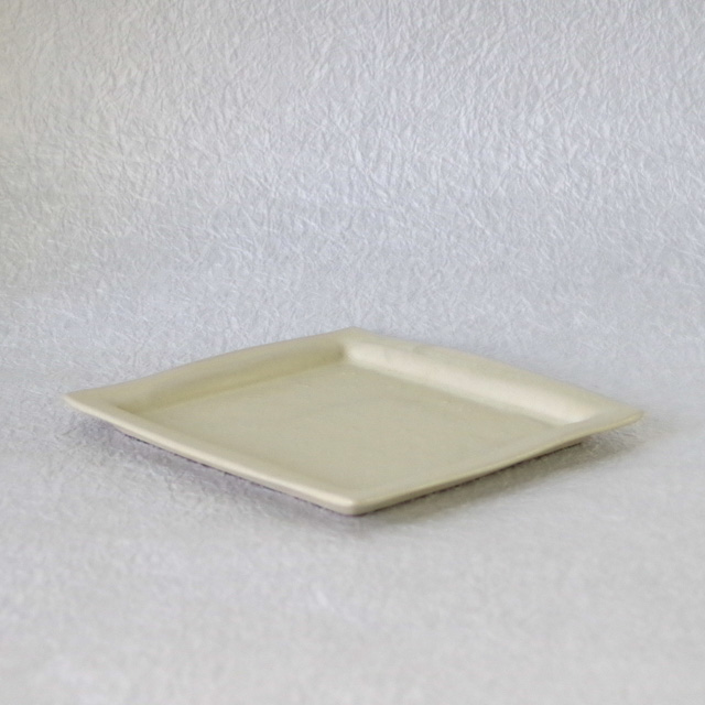 豊田雅代　イッチン　角皿　白　2