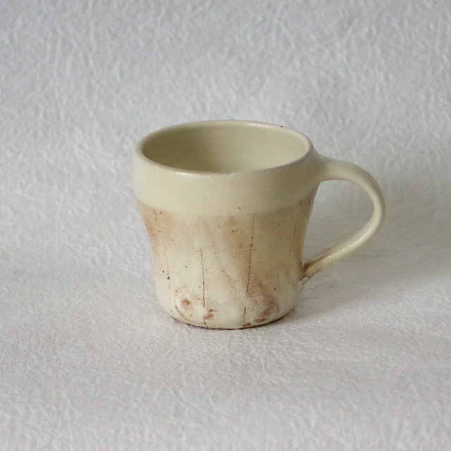 たて鉄線　マグカップ