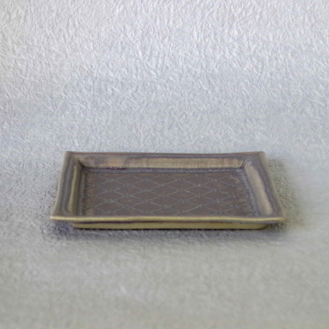 豊田雅代　イッチン　角皿　藤色