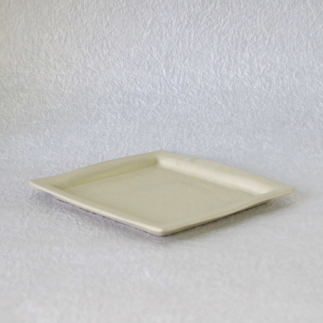 豊田雅代　イッチン　角皿　白　2